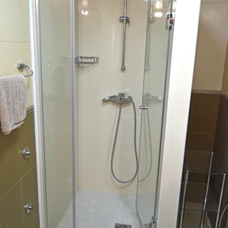 Tivat Apartments - Deluks Dvokrevetna Soba sa Bračnim Krevetom - 50