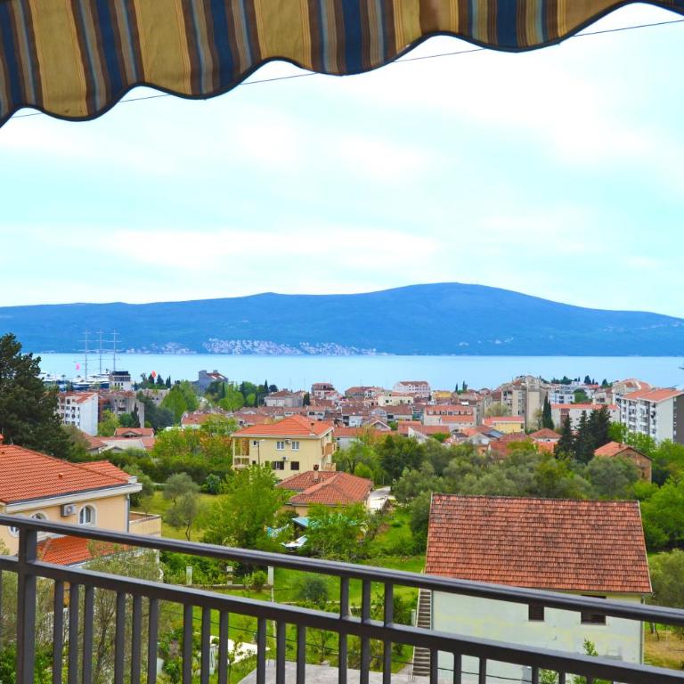 Tivat Apartments - Deluks Dvokrevetna Soba sa Bračnim Krevetom - 58