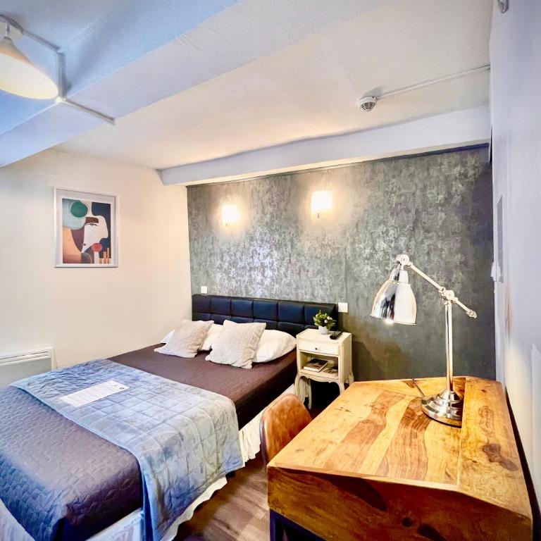 Hôtel Paul Riquet - Chambre Double avec Terrasse - 5