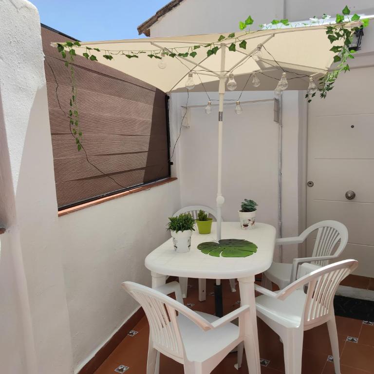 Casa con Terraza Privada 6 min del Puente Nuevo - Casa de 2 dormitorios - 1