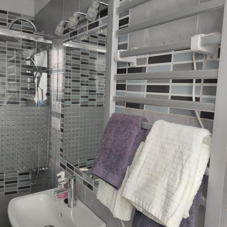 Casa con Terraza Privada 6 min del Puente Nuevo - Casa de 2 dormitorios - 31