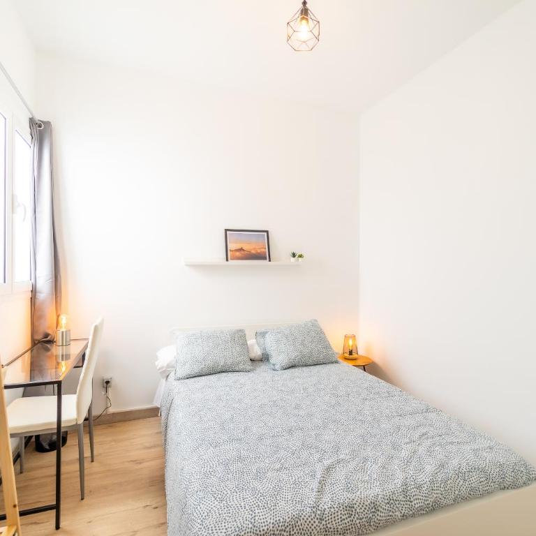 Un Lugar House Canteras - Coliving - Habitación Doble con baño compartido - 1