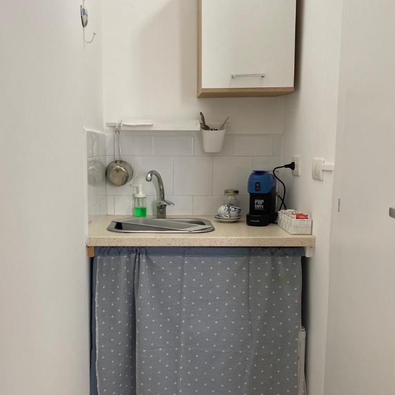 Diga Rooms - Double Room with Private Bathroom - 9