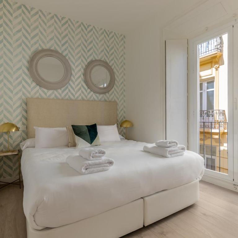 Thyssen Boutique Apartments by Caleta Homes - Apartamento Superior - 3