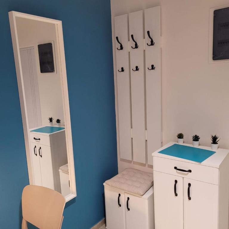 Bella Budva - Studio Lit Queen-Size - 3