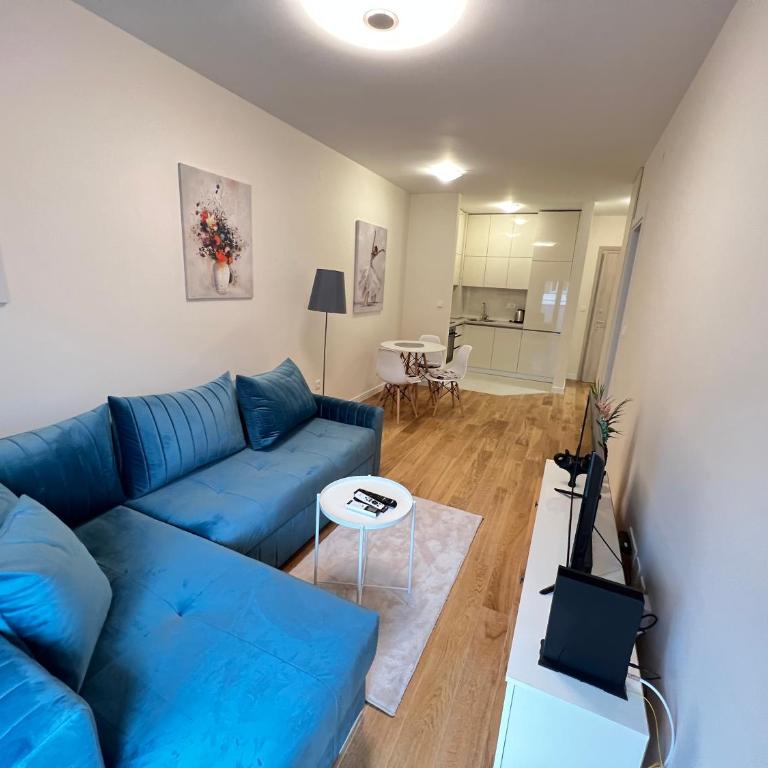 White Homes 49/71 - Central Point - One-Bedroom Apartment - 4