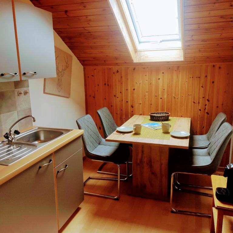 Family- Home Alpenblick - Apartment mit 2 Schlafzimmern - 3