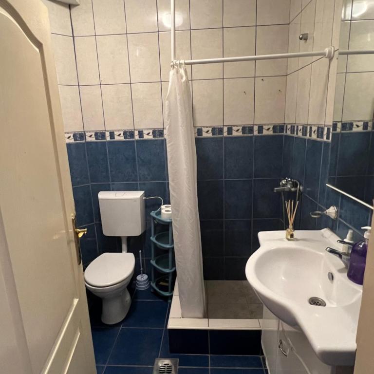 Apartman Savo - Three-Bedroom Apartment - 9