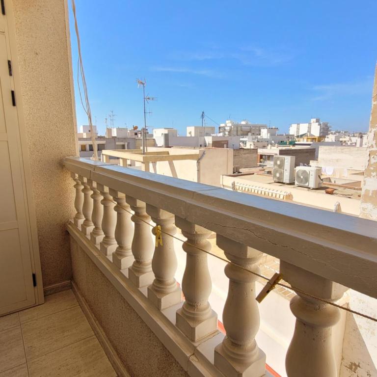 Schöne Ferienwohnung in Playa del Cura - Apartamento con balcón - 1