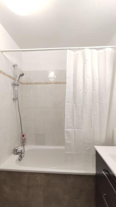Little Explorer*Studio*DisneyLand*ValDeurope*Paris - Appartement 1 Chambre - 14