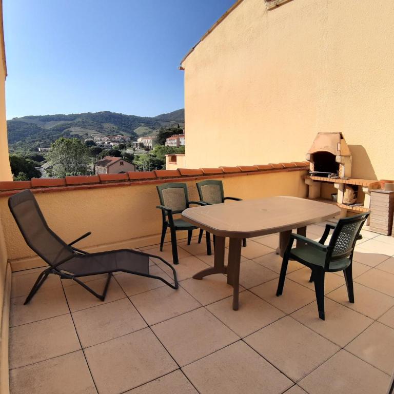 Superbe appartement de 94m2 avec vue sur le Fort St Elme - Appartamento con 2 Camere da Letto - 3