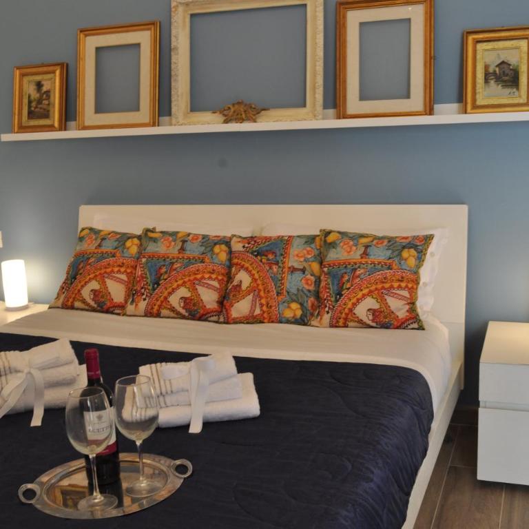 Binario 91 Rooms - Deluxe Double Room with Balcony - 6
