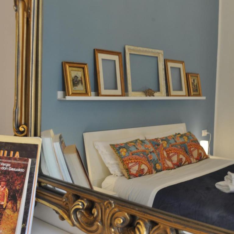 Binario 91 Rooms - Deluxe Double Room with Balcony - 7