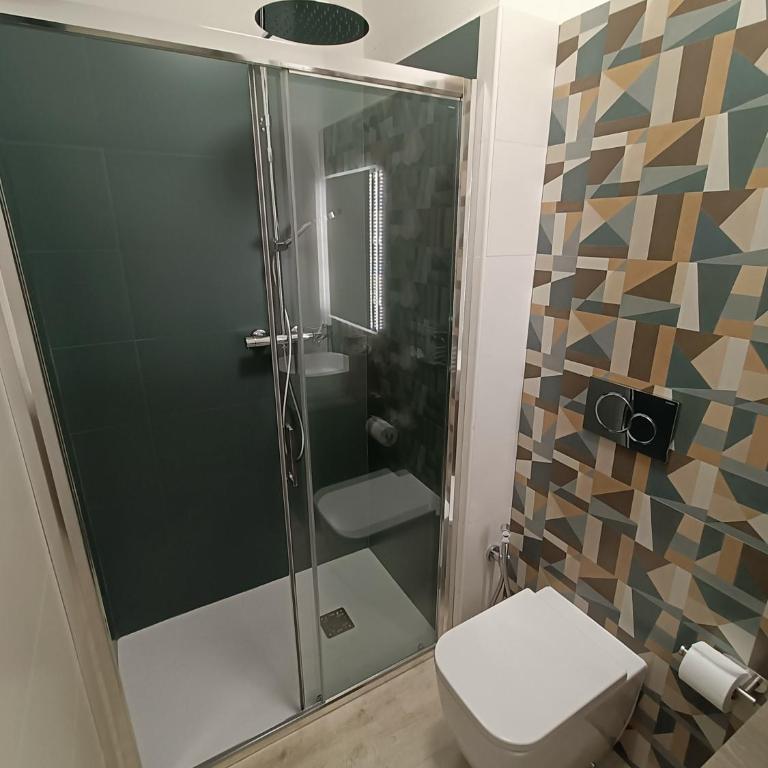 VSuites - Superior Double Room - 4