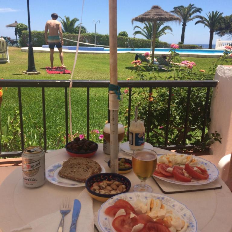 Sea & pool view garden apartment Las Palmeras Nerja - One-Bedroom Apartment - 3