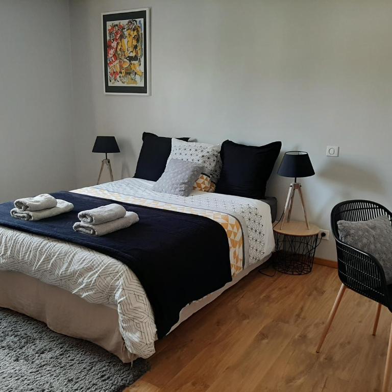 Chambre double dans maison chaleureuse et familiale - Habitación Doble - 1