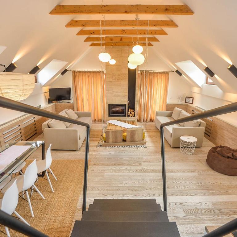 Queen Apartment Zlatibor 1000 - Three-Bedroom Apartment - 2