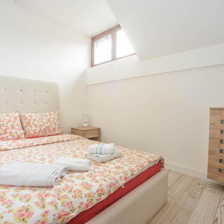 Queen Apartment Zlatibor 1000 - Three-Bedroom Apartment - 22