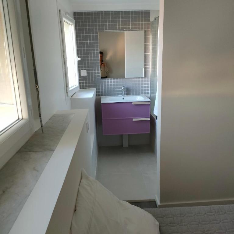 3 rooms, 2 bathrooms, in a villa. Lightfull, quiet and charm - Appartement 3 Chambres - 10
