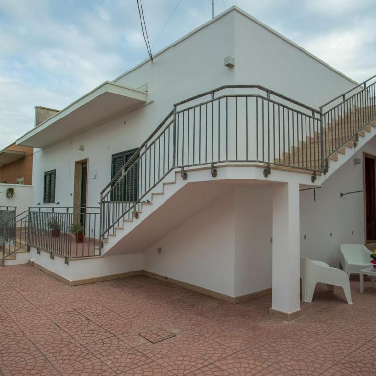 CASA DI ZIA CLARA - Two-Bedroom House - 4