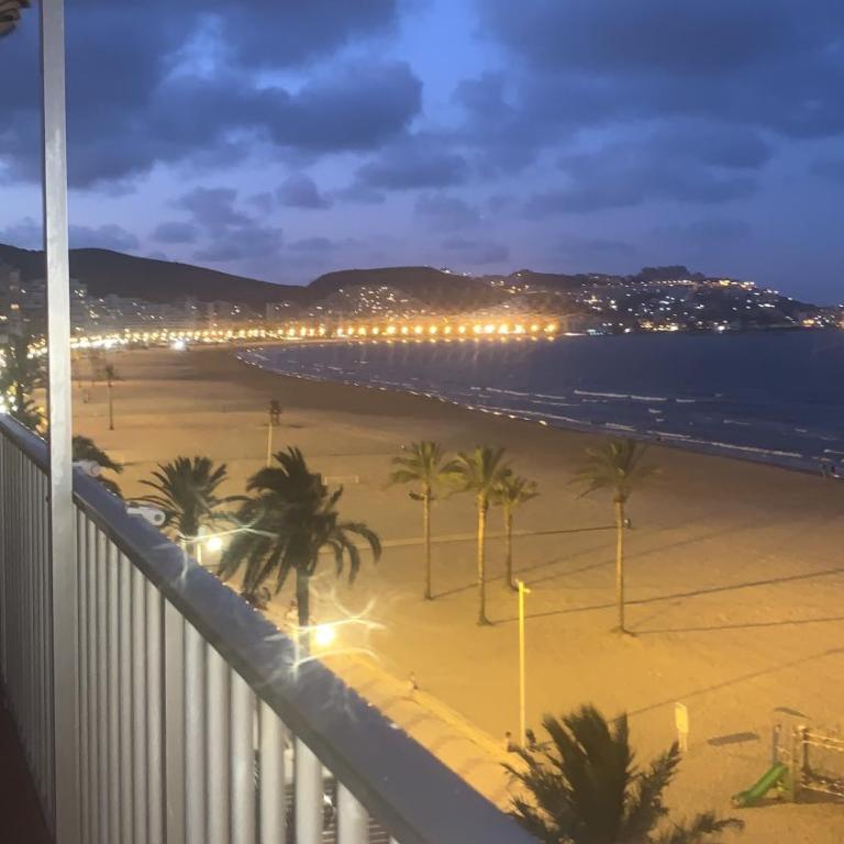 Primera línea en Cullera con piscina. Inmejorables vistas - Three-Bedroom Apartment - 30