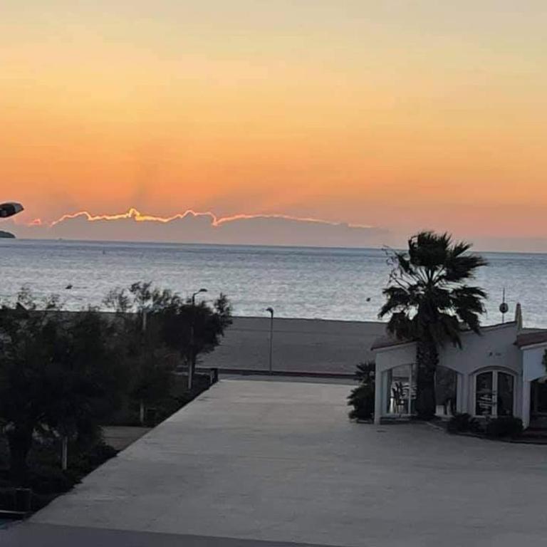 Appartement 4 à 6 pers première ligne de la mer Empuriabrava - Apartamento - 18