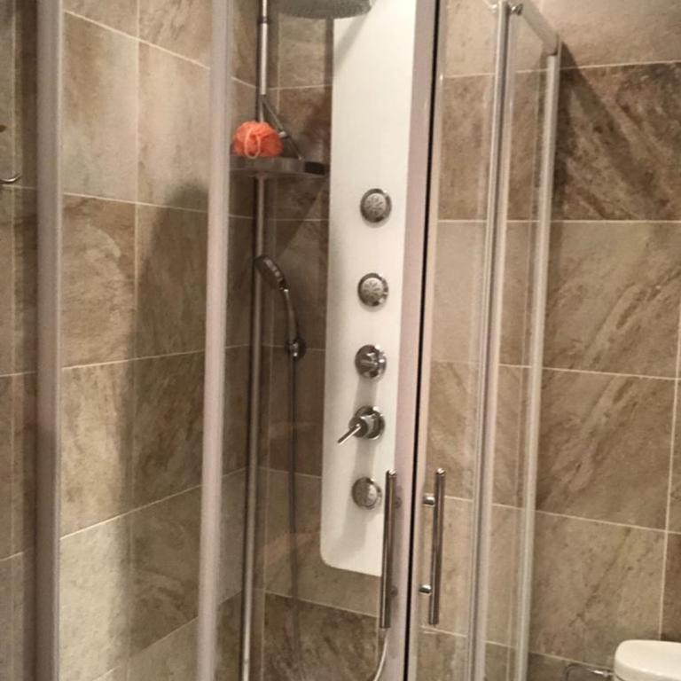 Vieil Antibes, ravissant 2p avec petite terrasse - Appartement 1 Chambre - 21