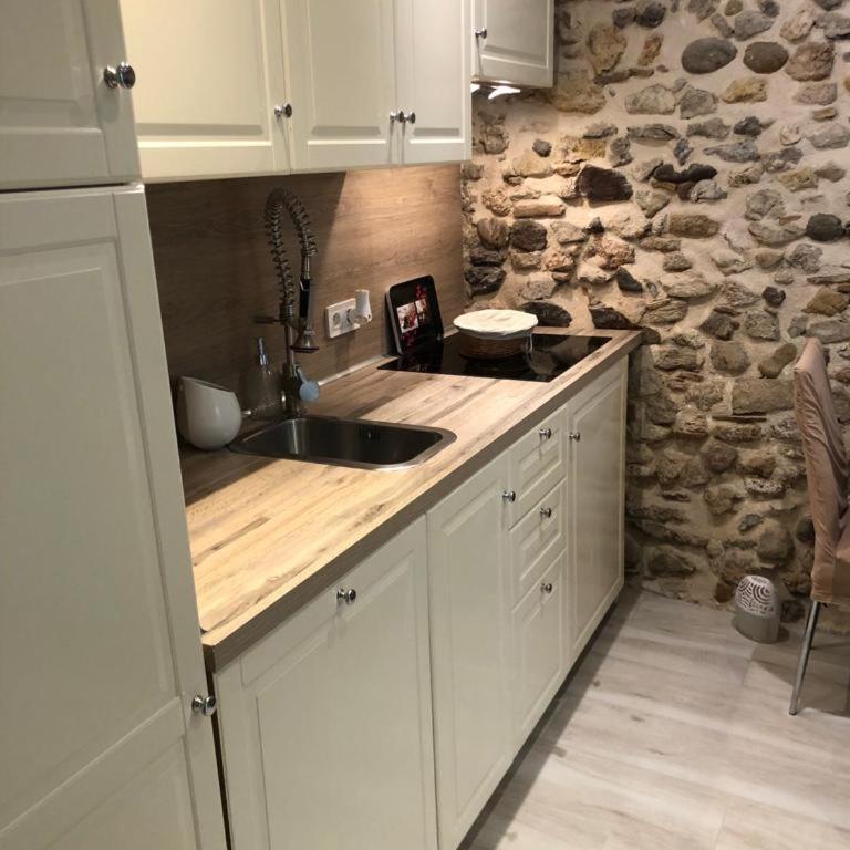 Vieil Antibes, ravissant 2p avec petite terrasse - Appartement 1 Chambre - 8