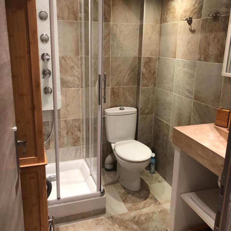 Vieil Antibes, ravissant 2p avec petite terrasse - Appartement 1 Chambre - 20