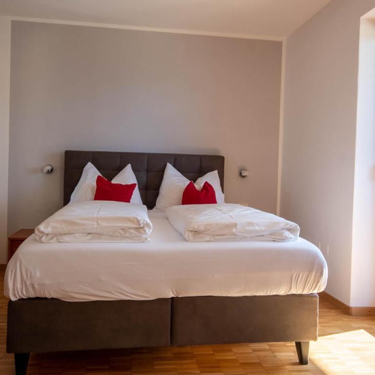 Hotel Tiroler Kreuz - Doppelzimmer mit Balkon - 3