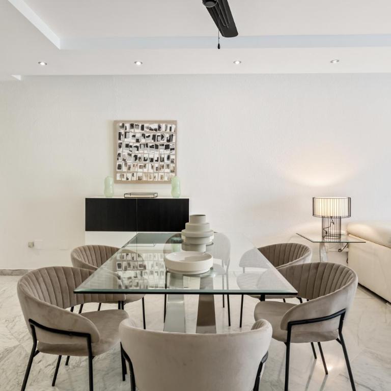 Pool view apartment in Casa Sevilla - Puerto Banús - Three-Bedroom Apartment - 15