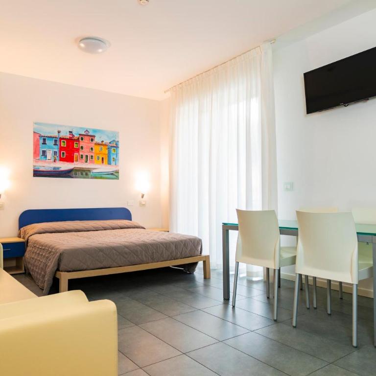 Residence Burano - Monolocale con Divano-Letto - 10