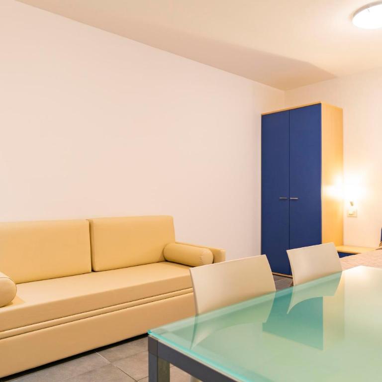 Residence Burano - Monolocale con Divano-Letto - 9