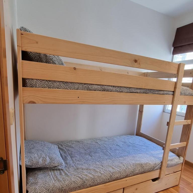 2 Bed Flat - Sleeps 6 - Pets - Pool - Parking - Apartamento - 9