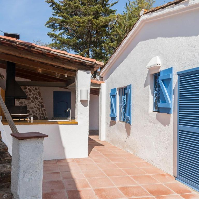 LETS HOLIDAYS Big House with Bbq and Dining Room Outside - Casa de 5 dormitorios - 22