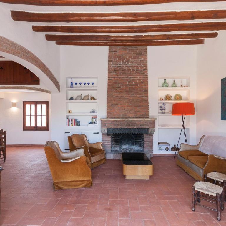 LETS HOLIDAYS Big House with Bbq and Dining Room Outside - Casa de 5 dormitorios - 32