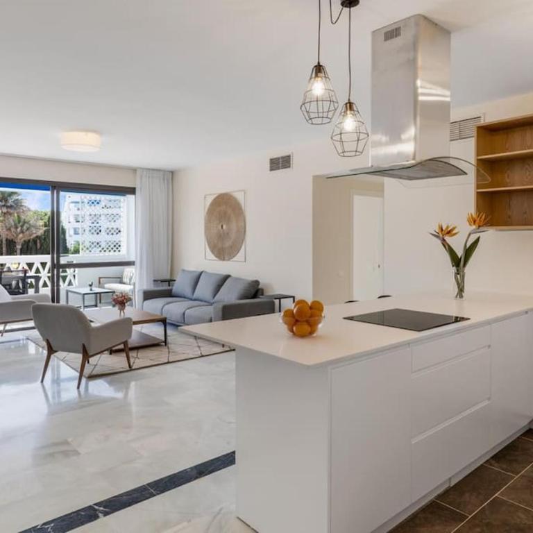 Stylish Sea view apartment in Playas del Duque - Two-Bedroom Apartment - 2