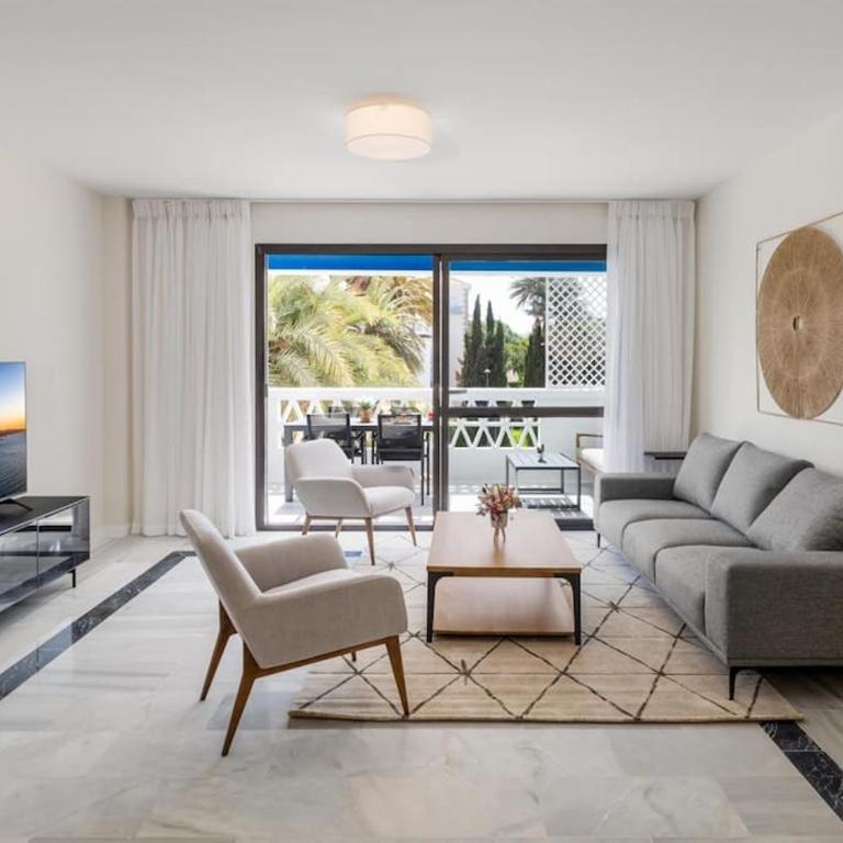 Stylish Sea view apartment in Playas del Duque - Two-Bedroom Apartment - 23
