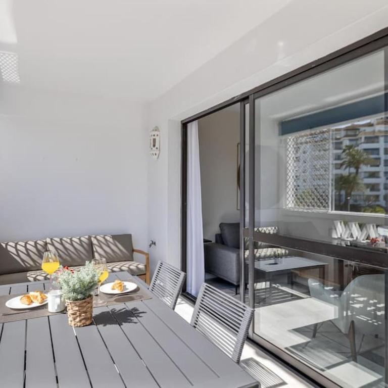 Stylish Sea view apartment in Playas del Duque - Two-Bedroom Apartment - 14