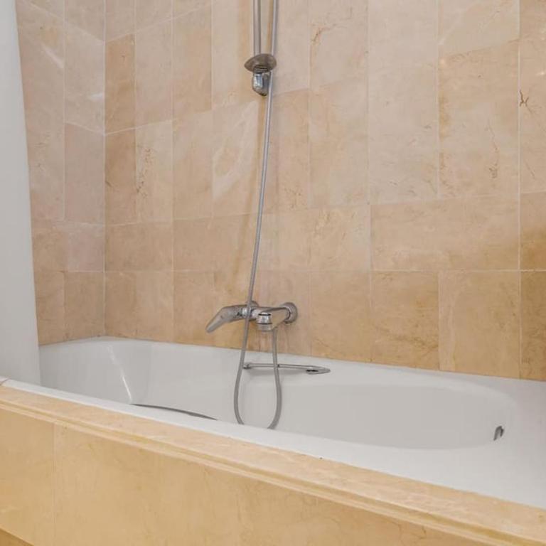 Stylish Sea view apartment in Playas del Duque - Two-Bedroom Apartment - 25