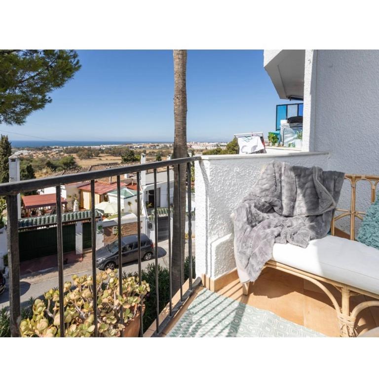 Apto nórdico con vistas al mar, a 5’ de P Banus - One-Bedroom Apartment - 3