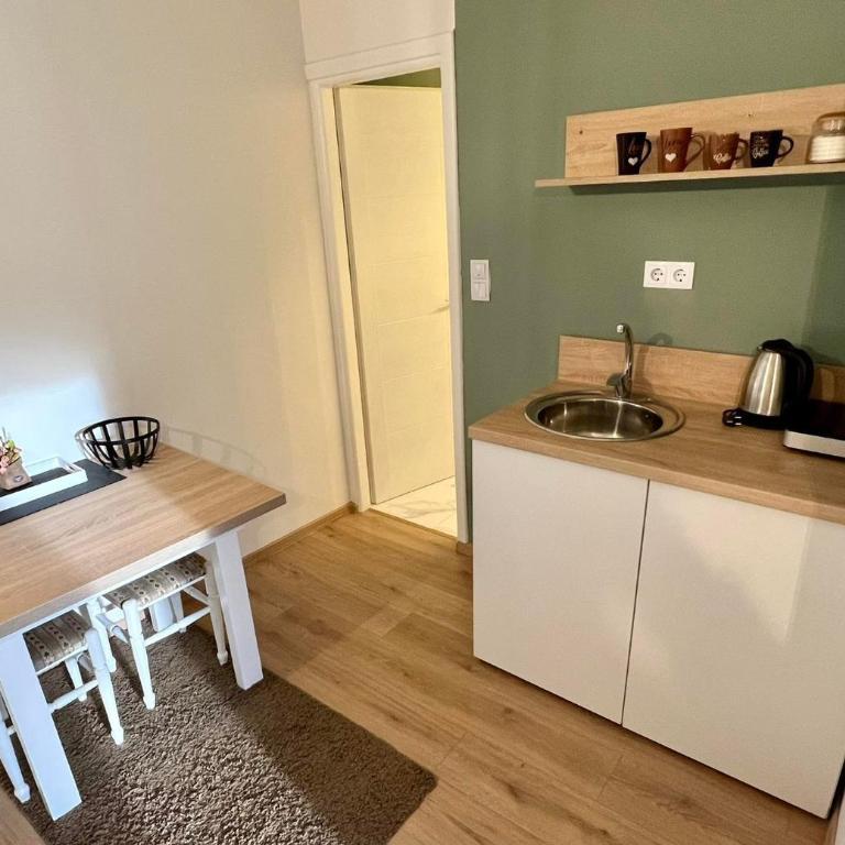 Guest House Time Out - Deluks Apartman - 4
