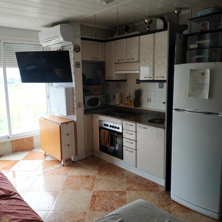 apartamento en la pineda - One-Bedroom Apartment - 1