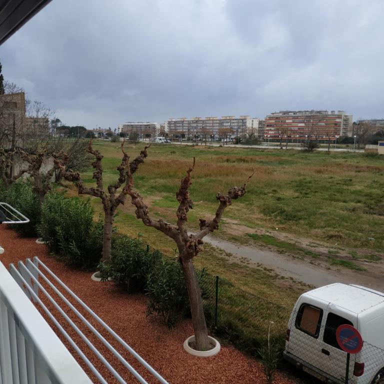 apartamento en la pineda - One-Bedroom Apartment - 6