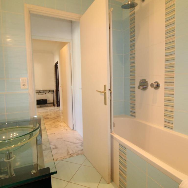 ALC - LTM11 - 14 min Palais and 2 min Beaches - Apartamento de 2 dormitorios - 5