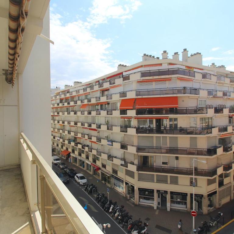 ALC - LTM11 - 14 min Palais and 2 min Beaches - Apartamento de 2 dormitorios - 24