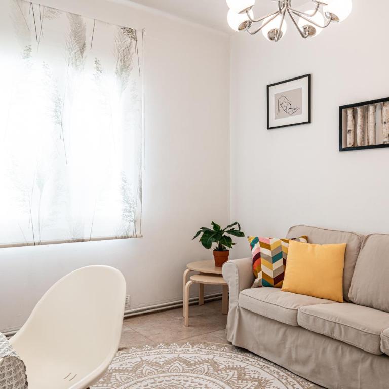 Amandere - Two-Bedroom Apartment - 18