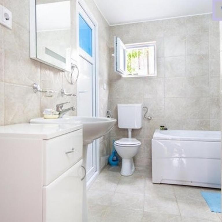 Apartments Vila Gerbera - Two-Bedroom Apartment - 5