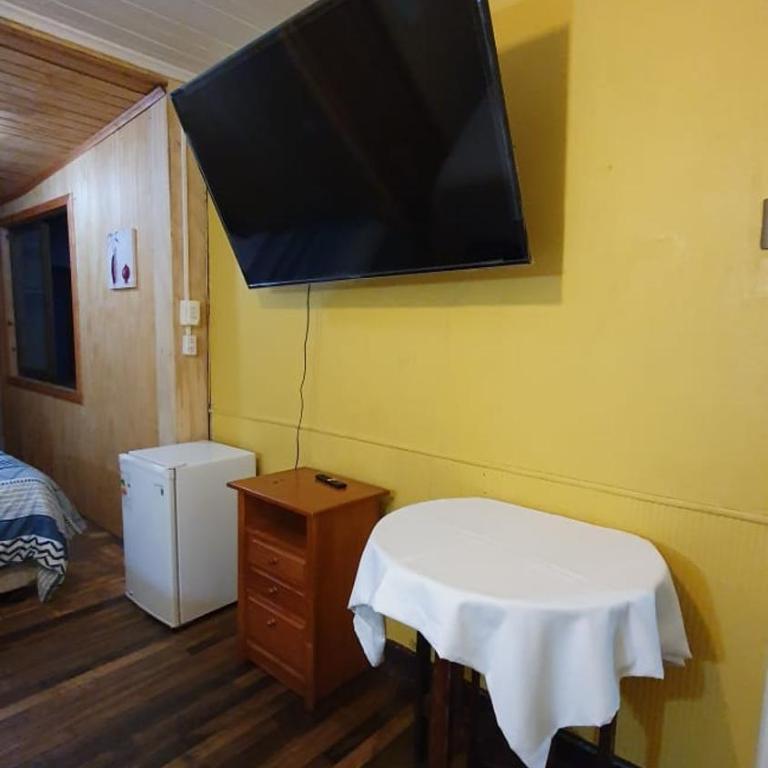 Hostal Las Heras - Habitación Cuádruple con baño privado - 6