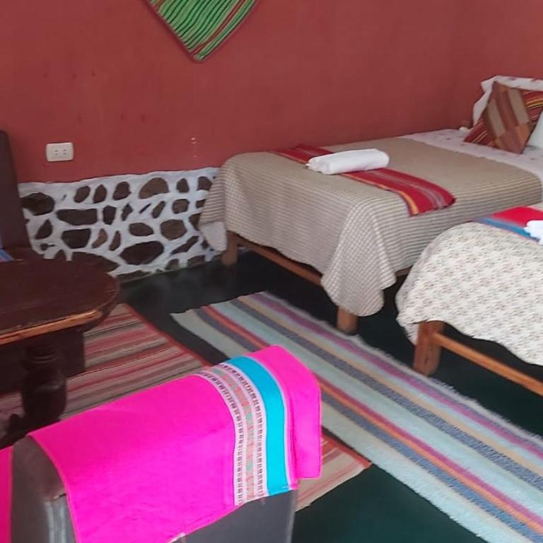Casa vivencial Yuraq Qaqa - Triple Room - 1